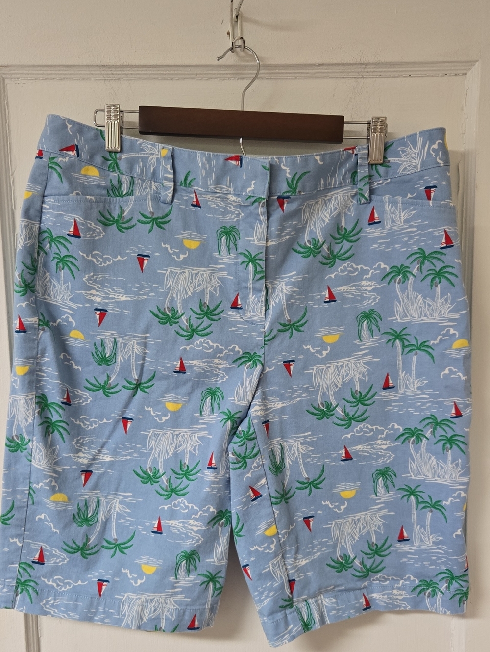 Lands End Womens Mid-Rise Bermuda Chino Shorts 16